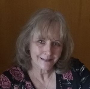 Meet your Posher, Carrie